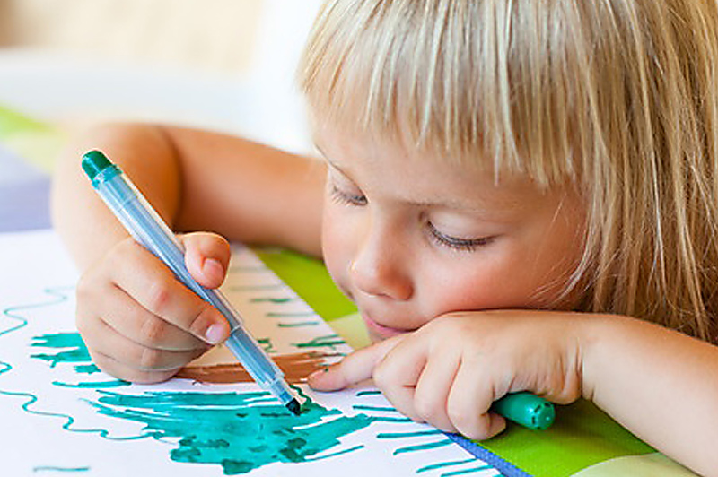 Simple and easy coloring pages for toddlers